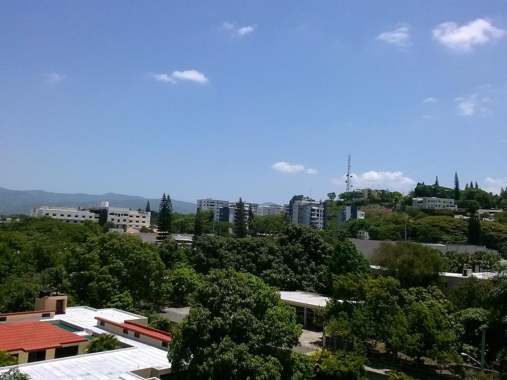 都市花园公寓式酒店 圣地亚哥洛斯卡巴 外观 照片